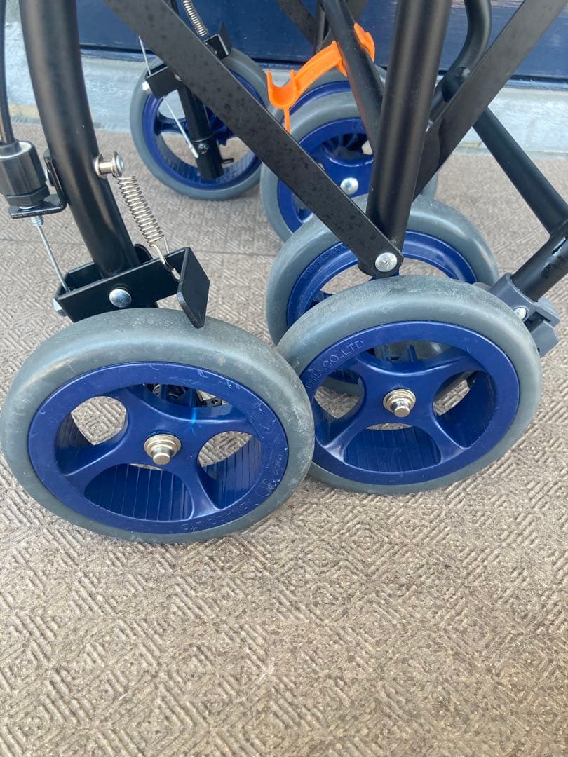 （良品）座れる シルバーカー カート 動作確認済 買い物 歩行器 手押し車 ②